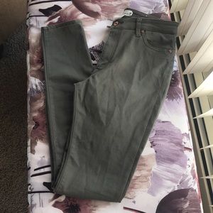 H&M stretchy pants (Olive)
